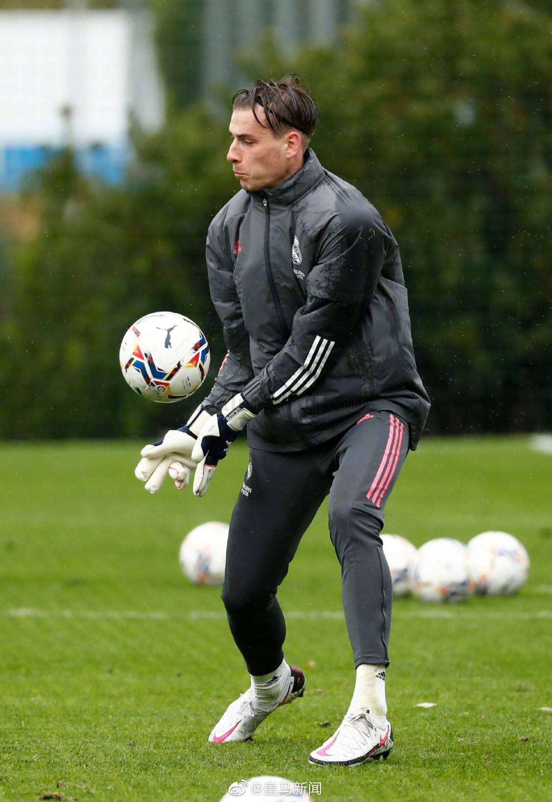 集结日体能课后，浙江队豪取连胜备战西甲，话题不断，更衣室氛围转暖